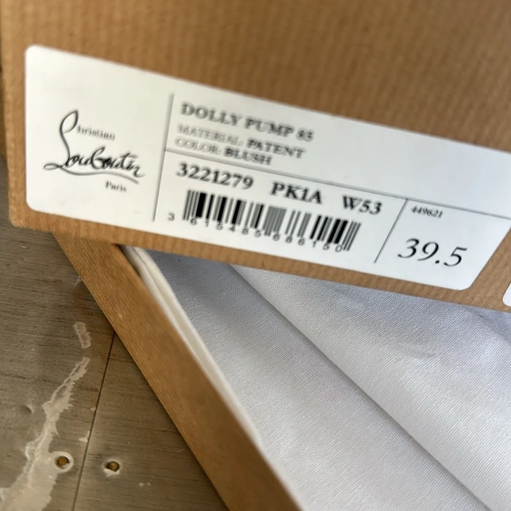 Christian Louboutin dolly pump nude patent 85mm stiletto round toe pump sz 39.5